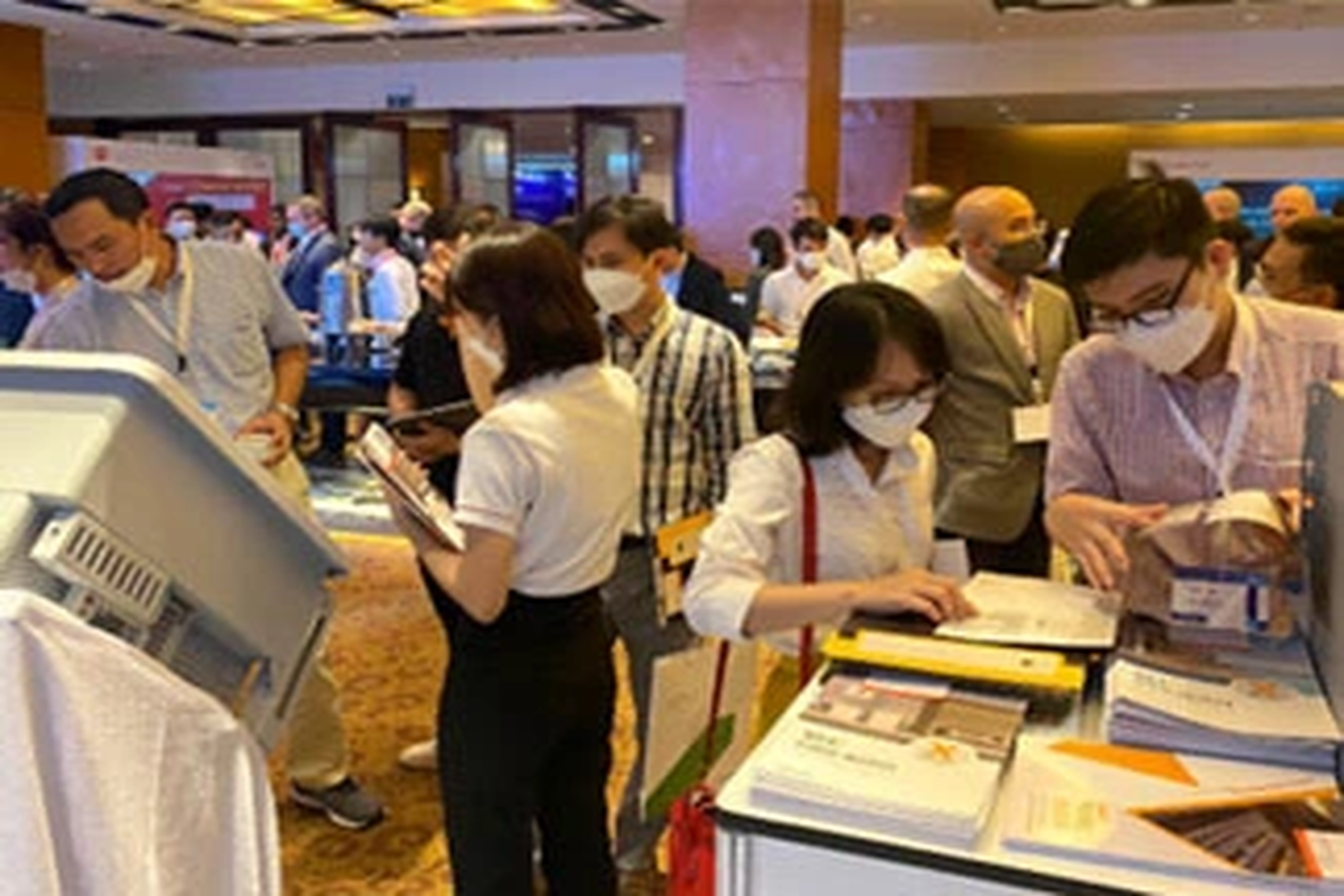 展会资讯 | 皇家国际能源低压存储皇家国际·(中国区)有限公司官网首次亮相越南市场